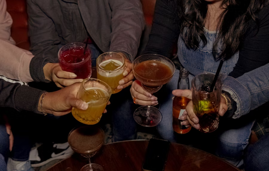 Drankspel horoscoop: welk drankje past het beste bij jou?